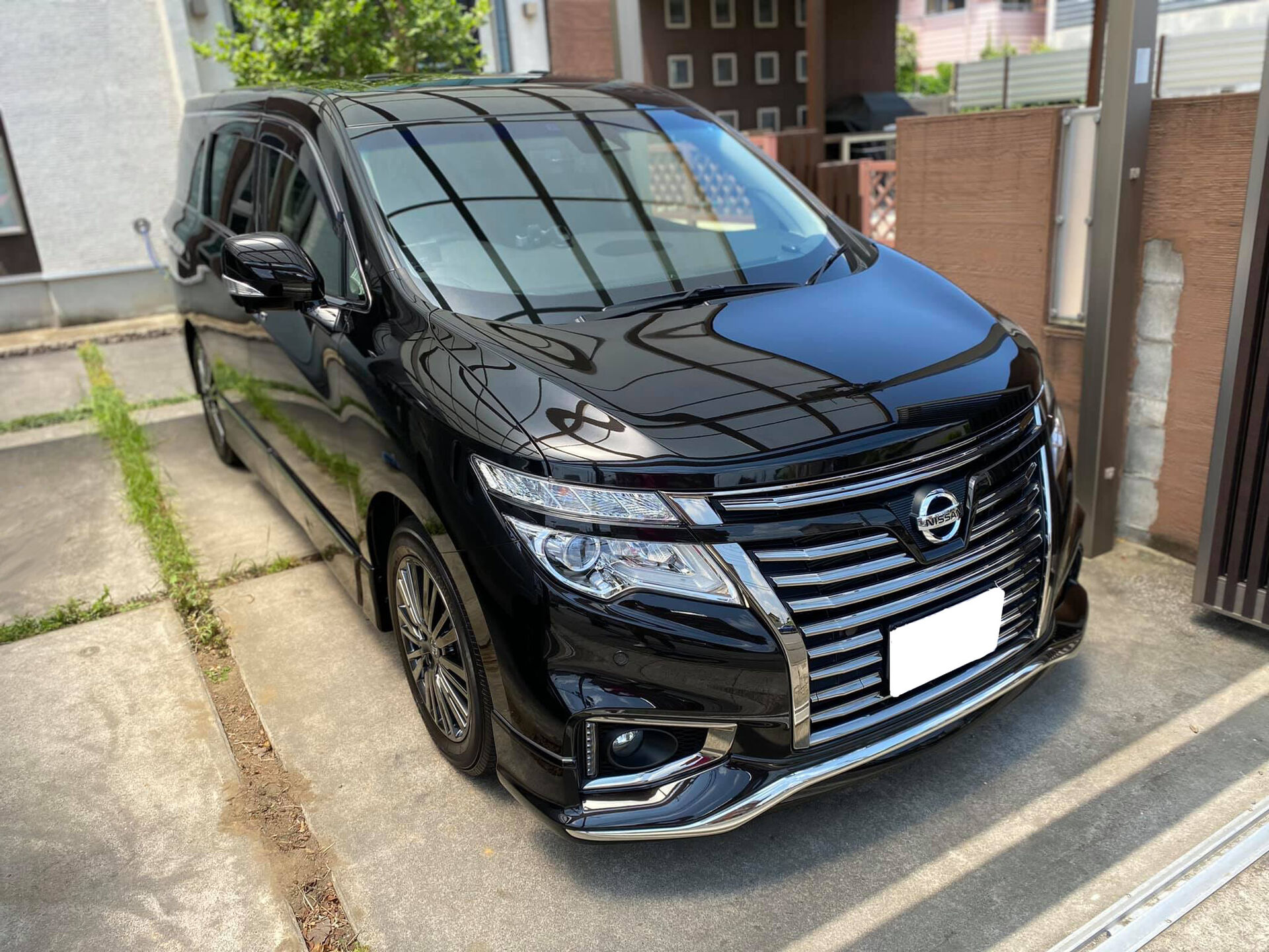 出張でご自宅や会社に車内清掃で参ります!!